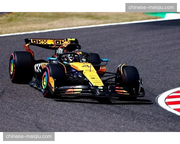 日本站排位赛：诺里斯雨战夺杆，职业生涯第五个杆位